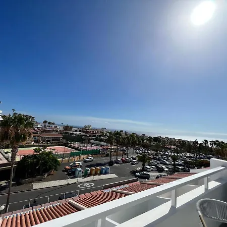 Lucy, Malibu Park Appartamento